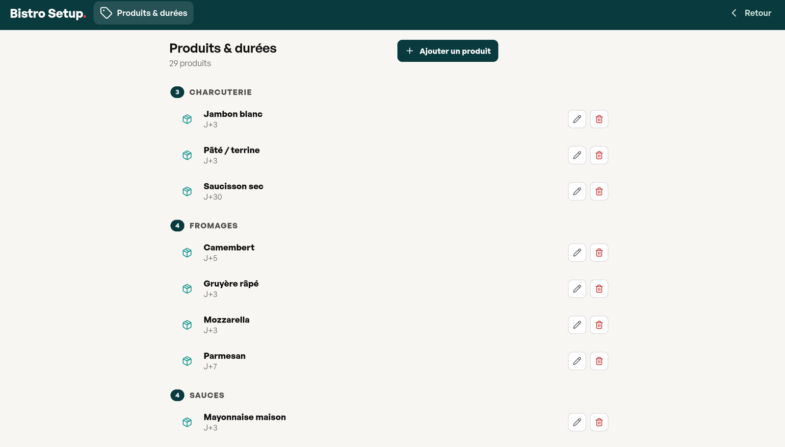 Écran Produits & durées : les 29 produits rangés par famille, charcuterie, fromages, sauces, chacun avec sa durée J+3, J+5 ou J+30 et ses boutons modifier et supprimer