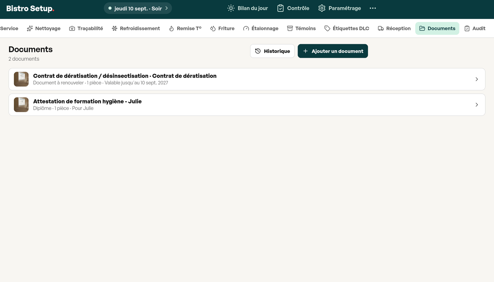 Écran Documents de Tracito : le contrat de dératisation valable jusqu’au 10 sept. 2027 et l’attestation de formation hygiène de Julie, rangée à son prénom