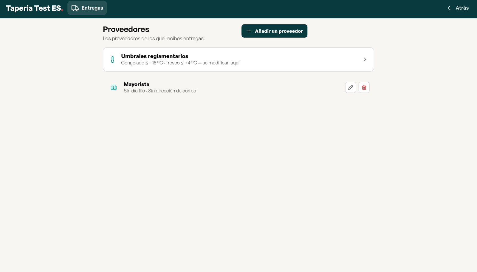 Ajustes del módulo Recepción: la lista de proveedores con su día de reparto y su correo electrónico, y debajo los límites de recepción para congelado y refrigerado